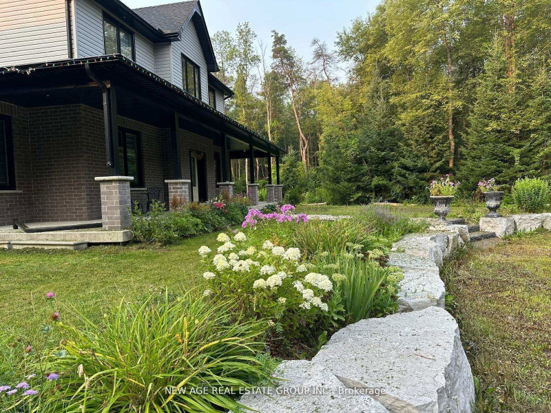 9031 Sideroad 17