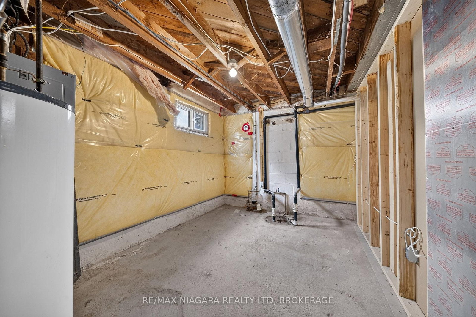 7072 Dell Avenue • Niagara Falls, ON photo 29