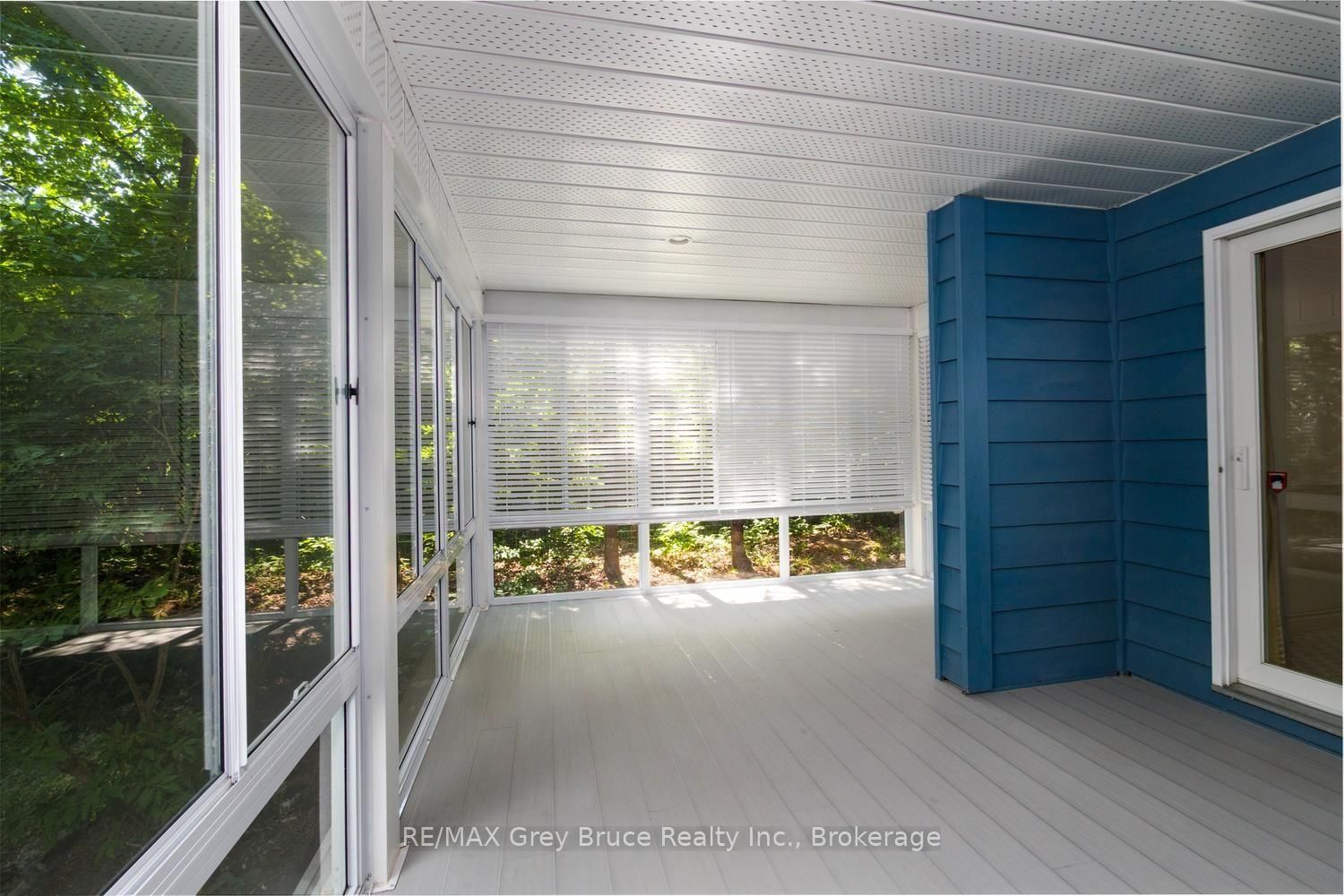 30 Riverside Place • South Bruce Peninsula, ON photo 15