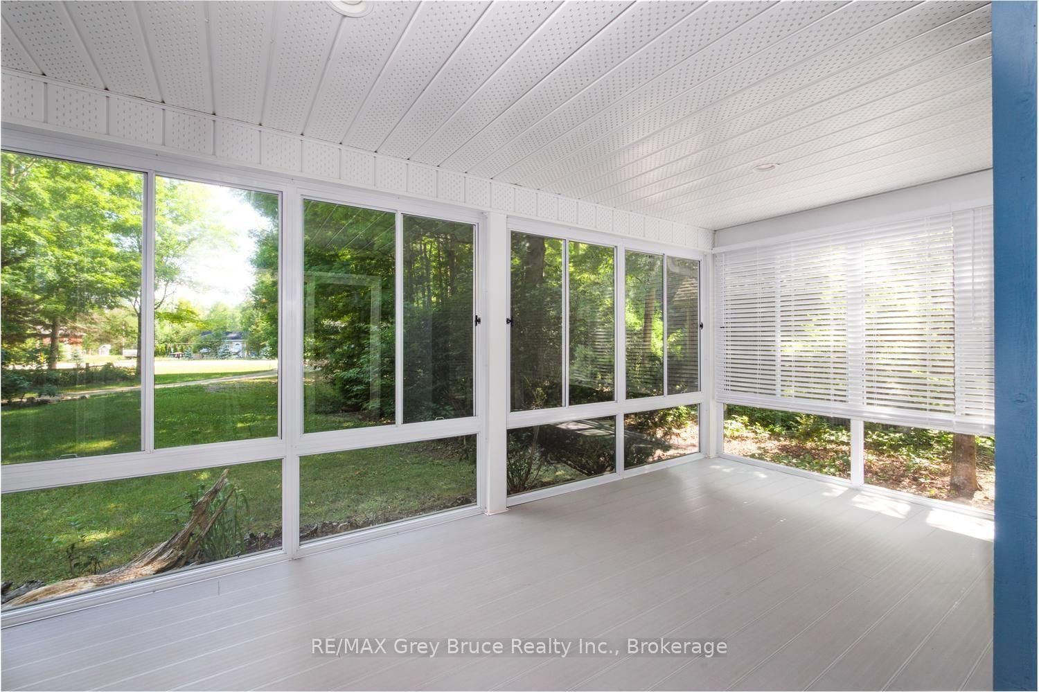 30 Riverside Place • South Bruce Peninsula, ON photo 16