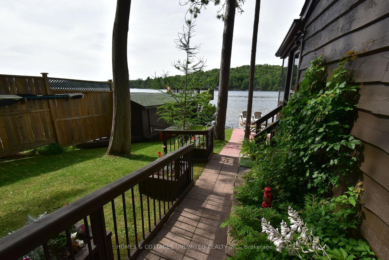 1070 Young Lane • Ompah, ON photo 6