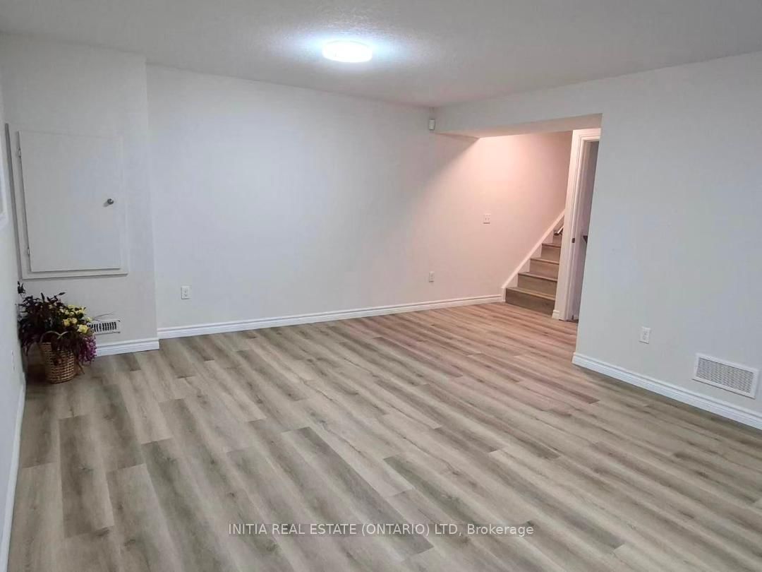 1010 E Fanshawe Park Road • #31 • London North, ON photo 24