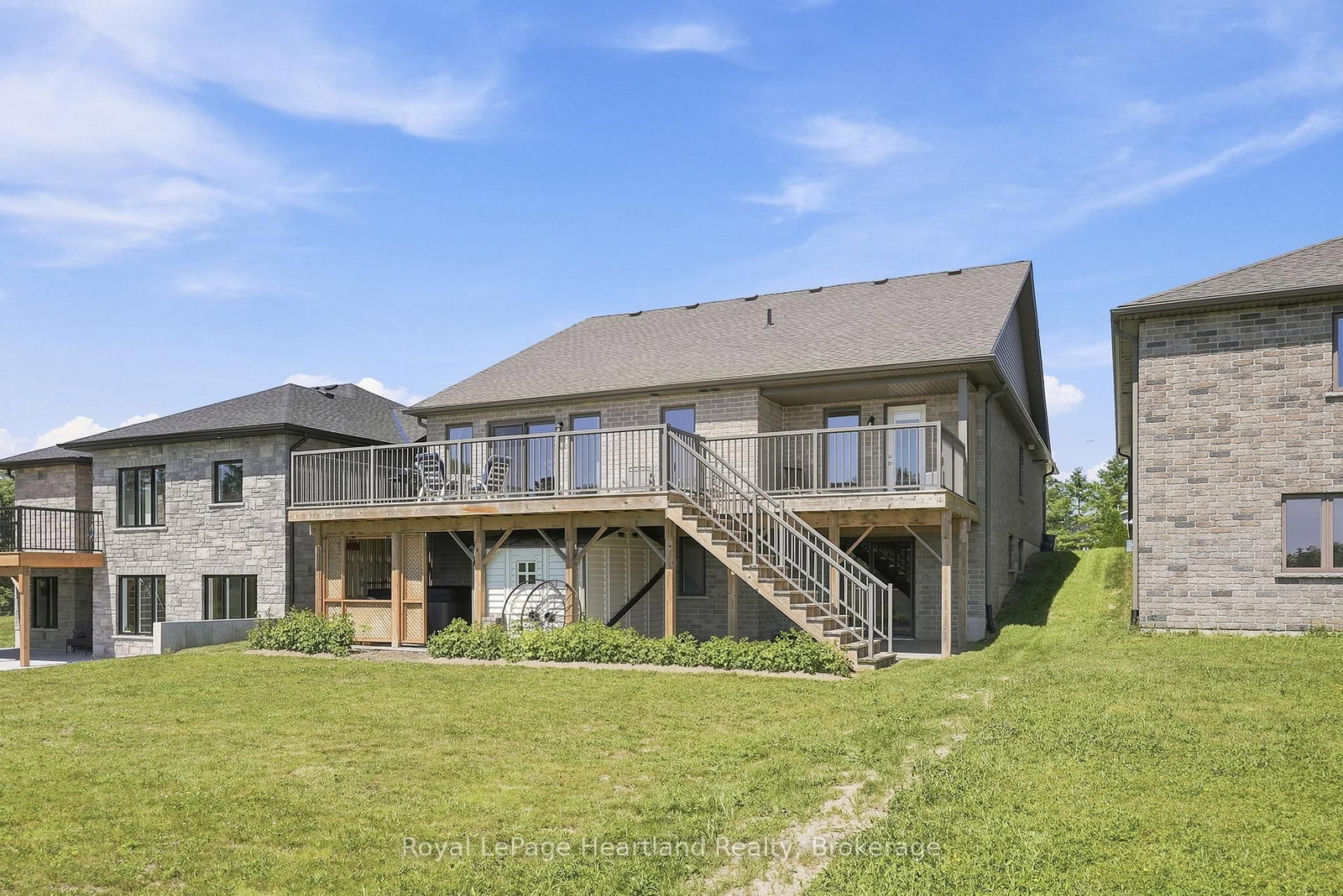 10 S Minto Street • Minto, ON photo 39
