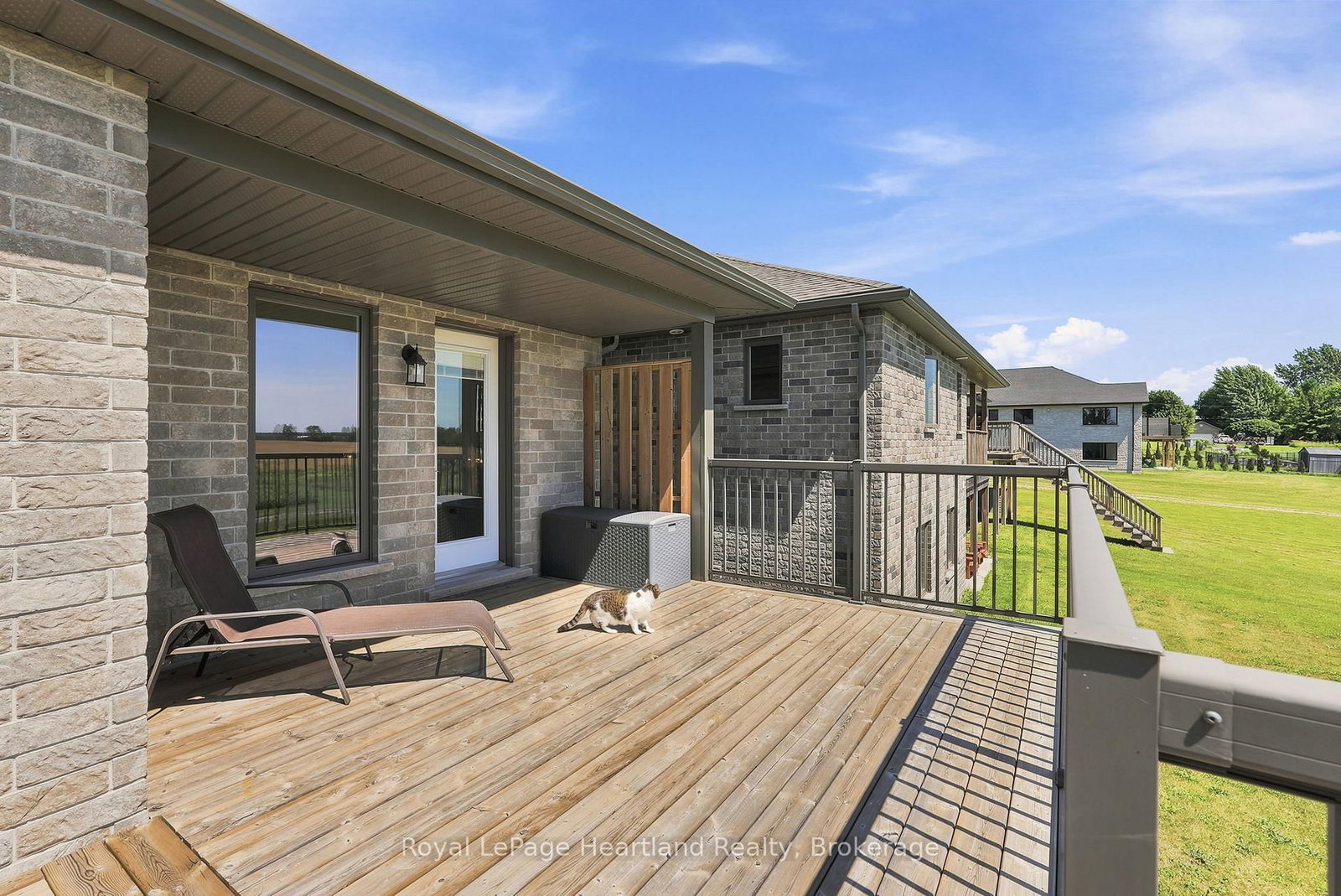 10 S Minto Street • Minto, ON photo 42