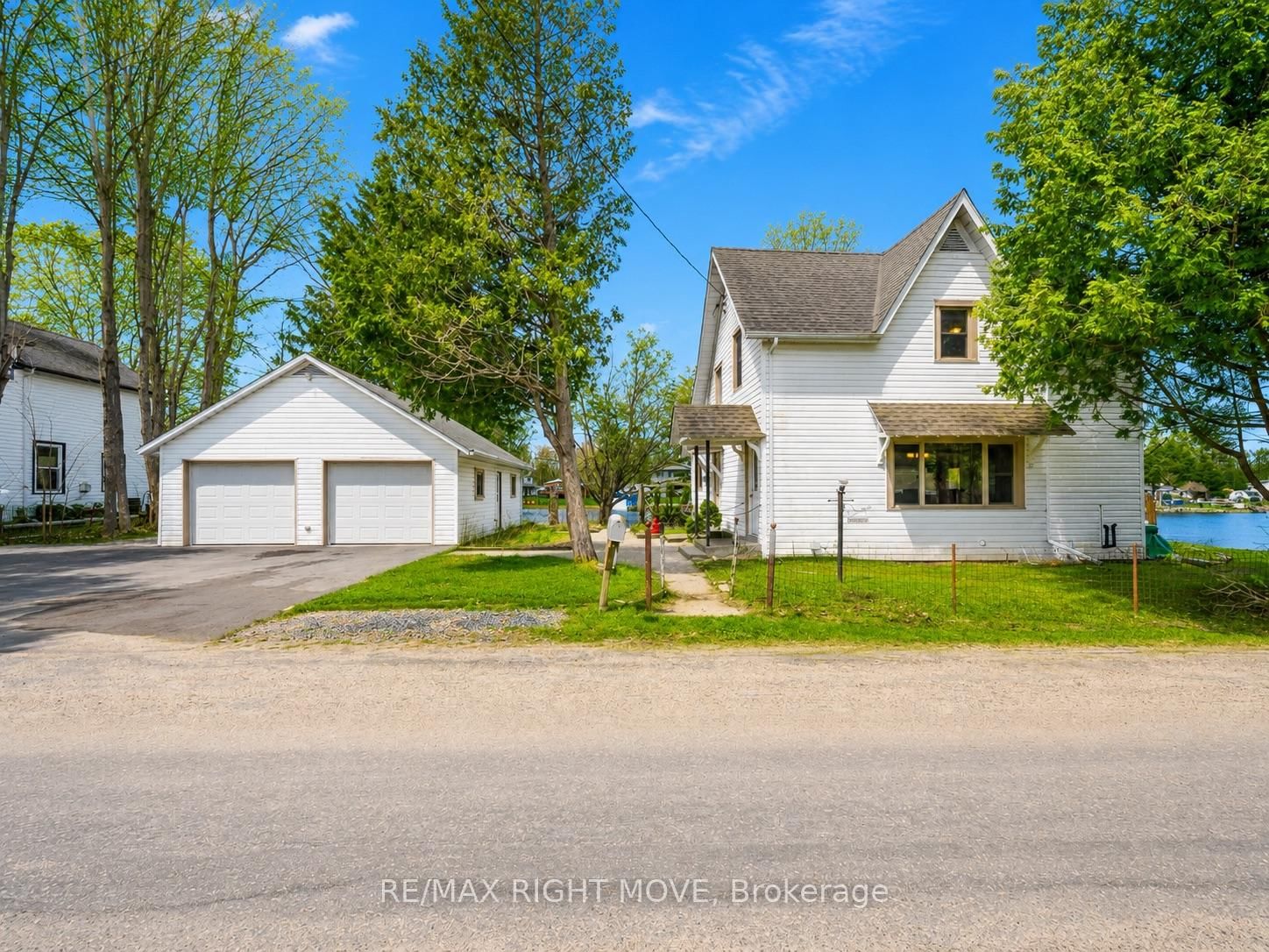 1012 Cowbell Lane • Gravenhurst, ON photo 39