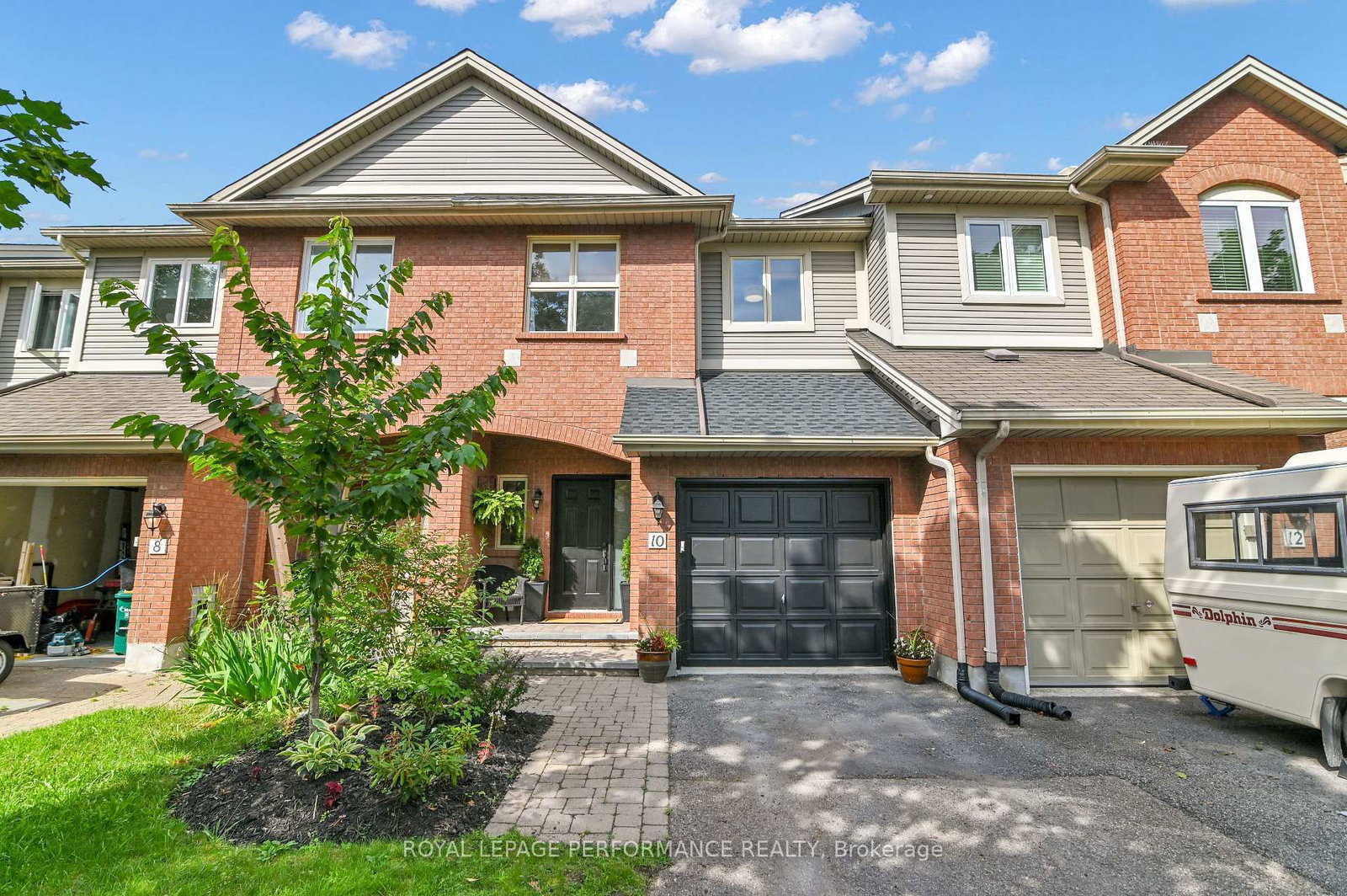 10 Rhapsody Lane • Ottawa, ON photo 1