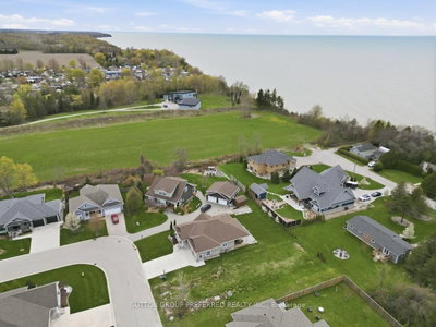 26 Thimbleweed Drive • Bluewater, ON photo 3