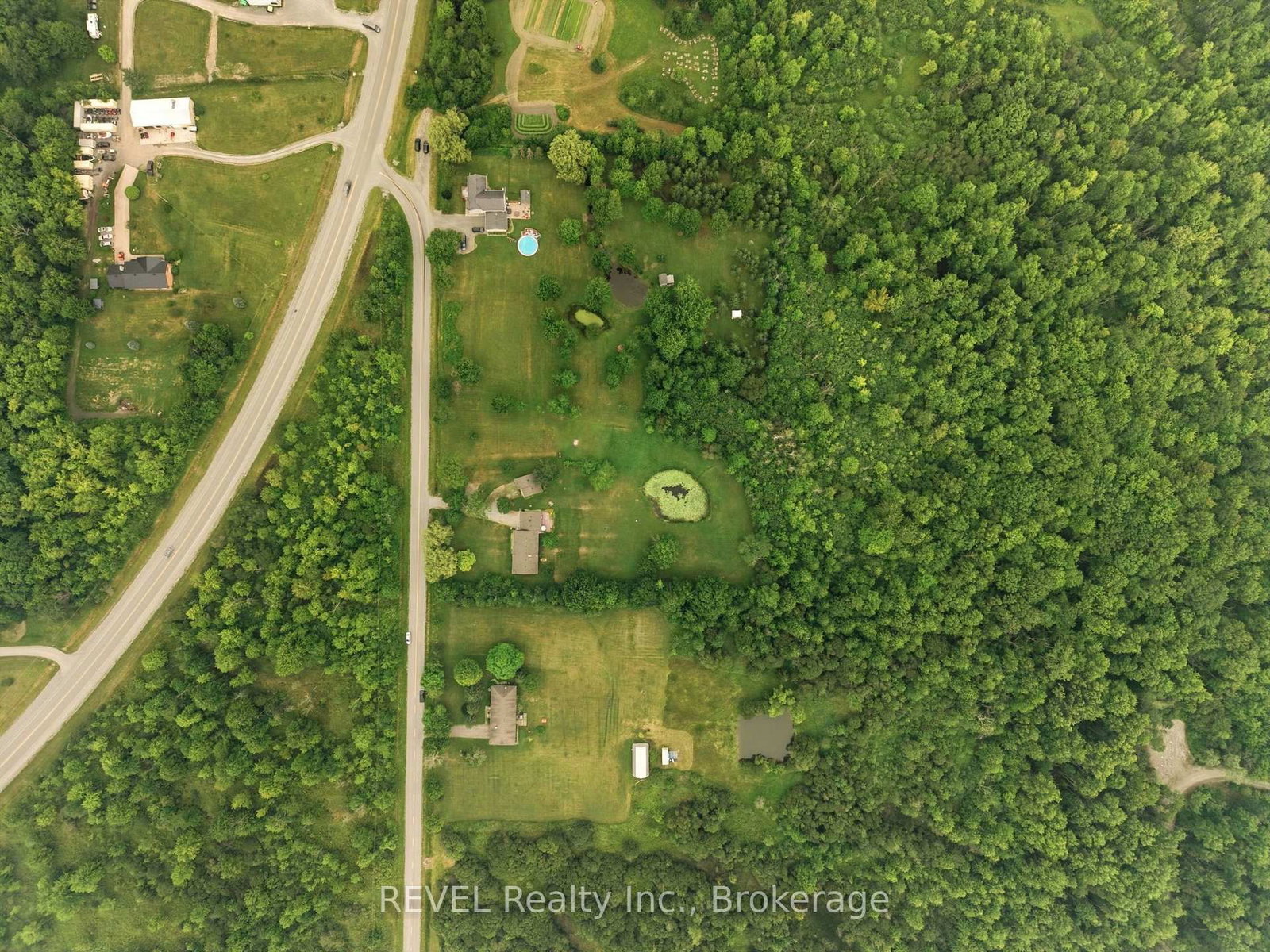 4325 White Road • Port Colborne, ON photo 42