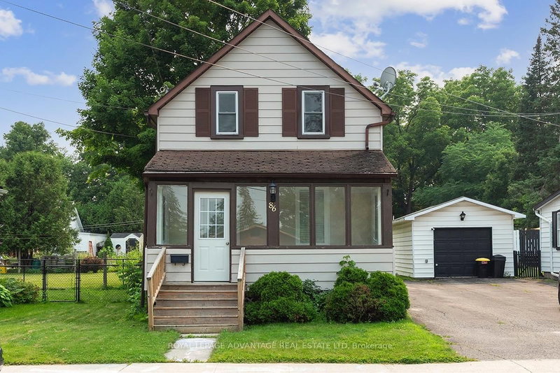 home for sale on 86 Beckwith Street E