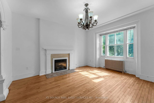 Main - 23 West Street W