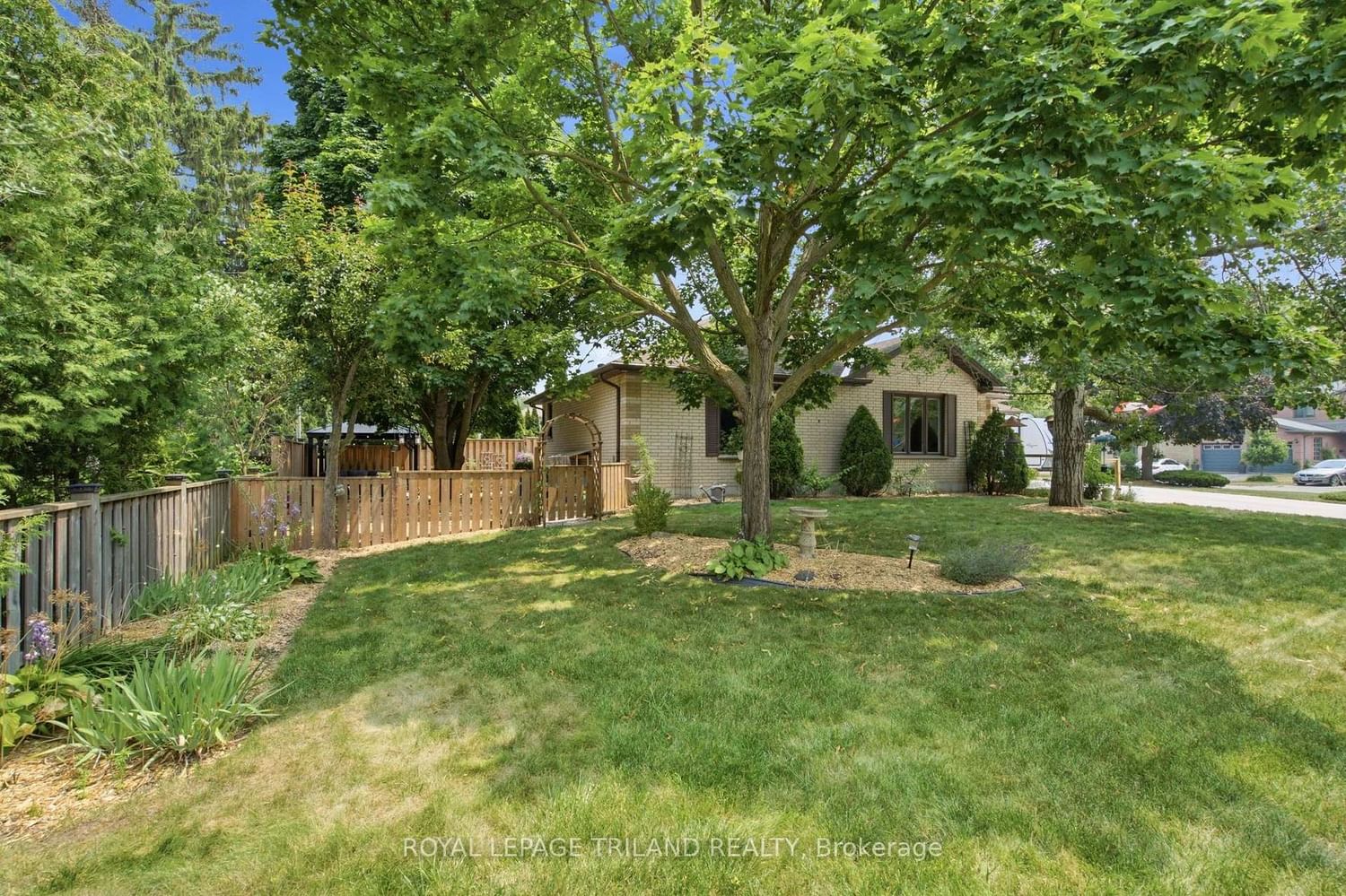 12 Shepherd Avenue • London East, ON photo 5