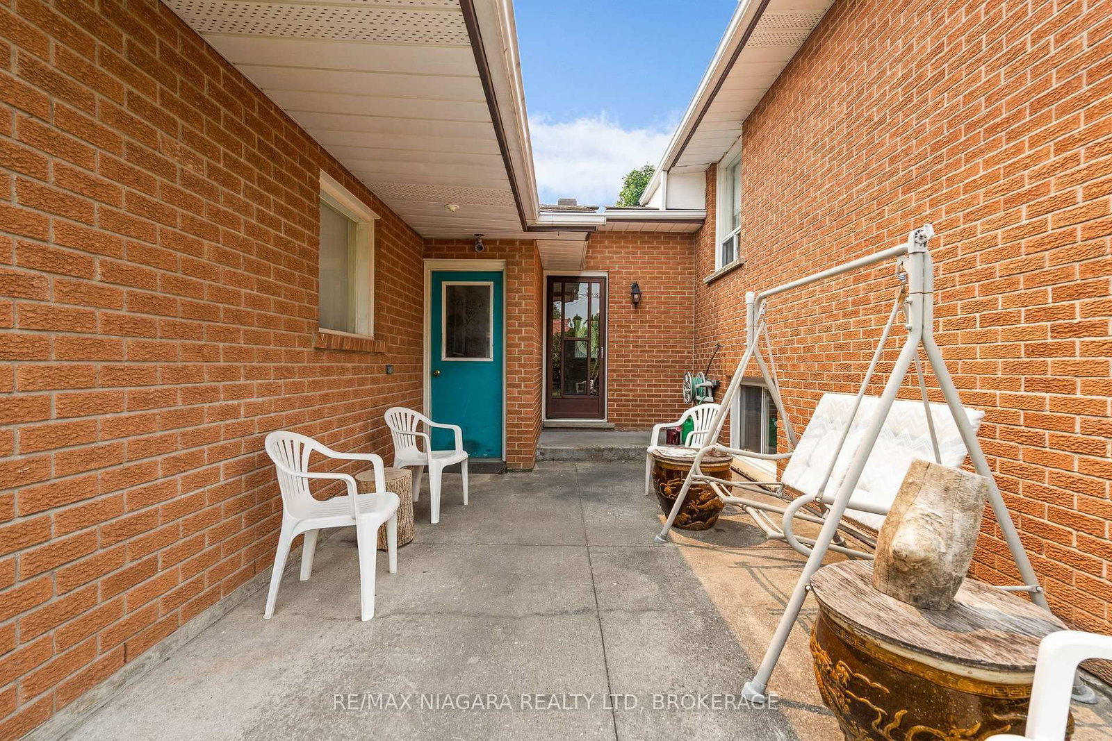 232 S Wallace Avenue • Welland, ON photo 28