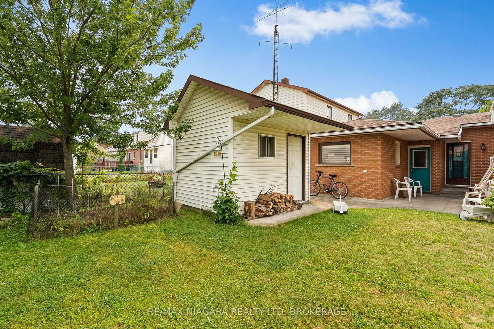 232 S Wallace Avenue • Welland, ON photo 33