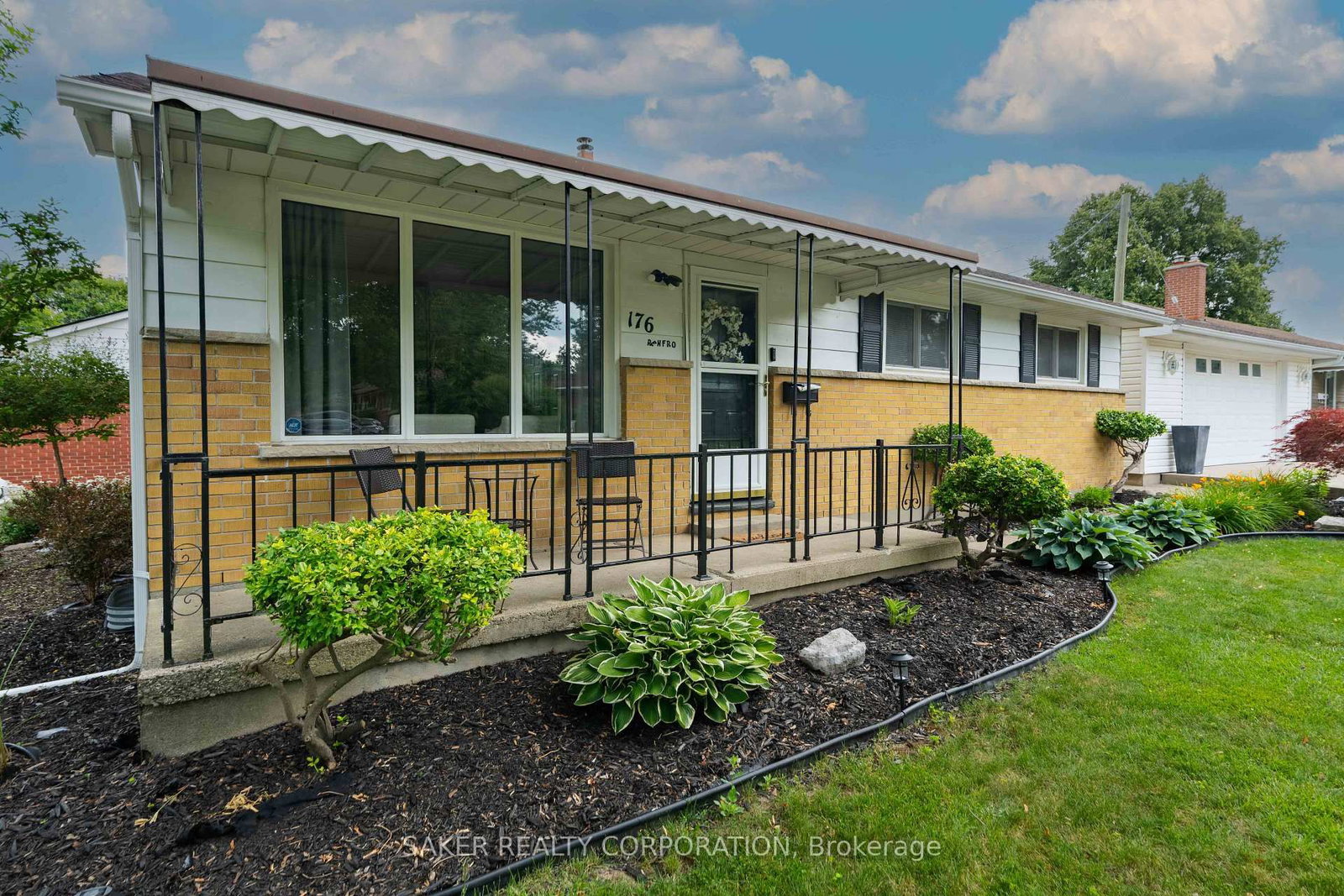 176 Renfro Crescent, London South — photo 4