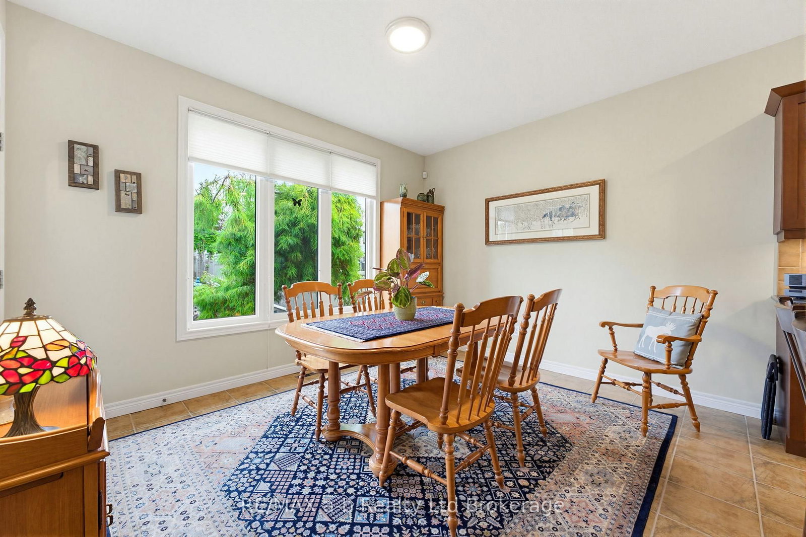 911 Ridgewood Drive • Woodstock, ON photo 11