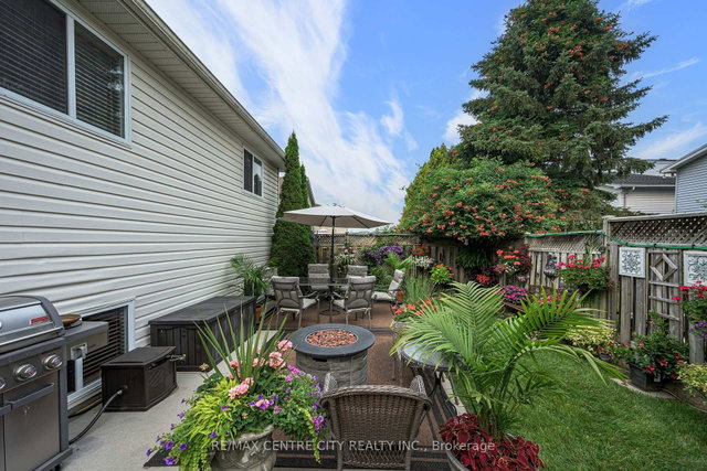 128 Crimson Crescent