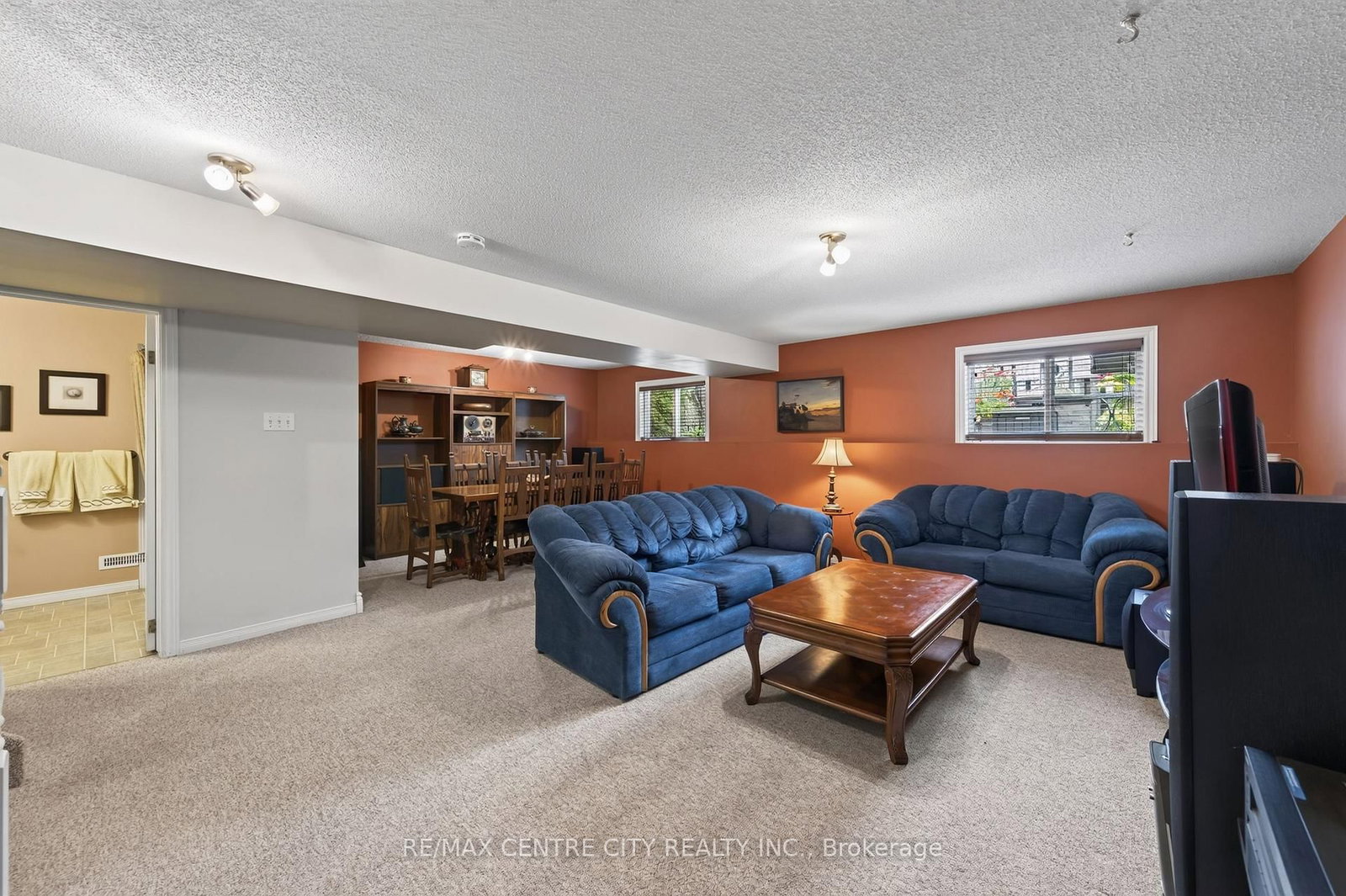 128 Crimson Crescent • London East, ON photo 31
