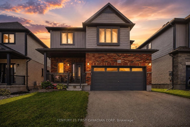 204 Snyder Avenue N, Woolwich