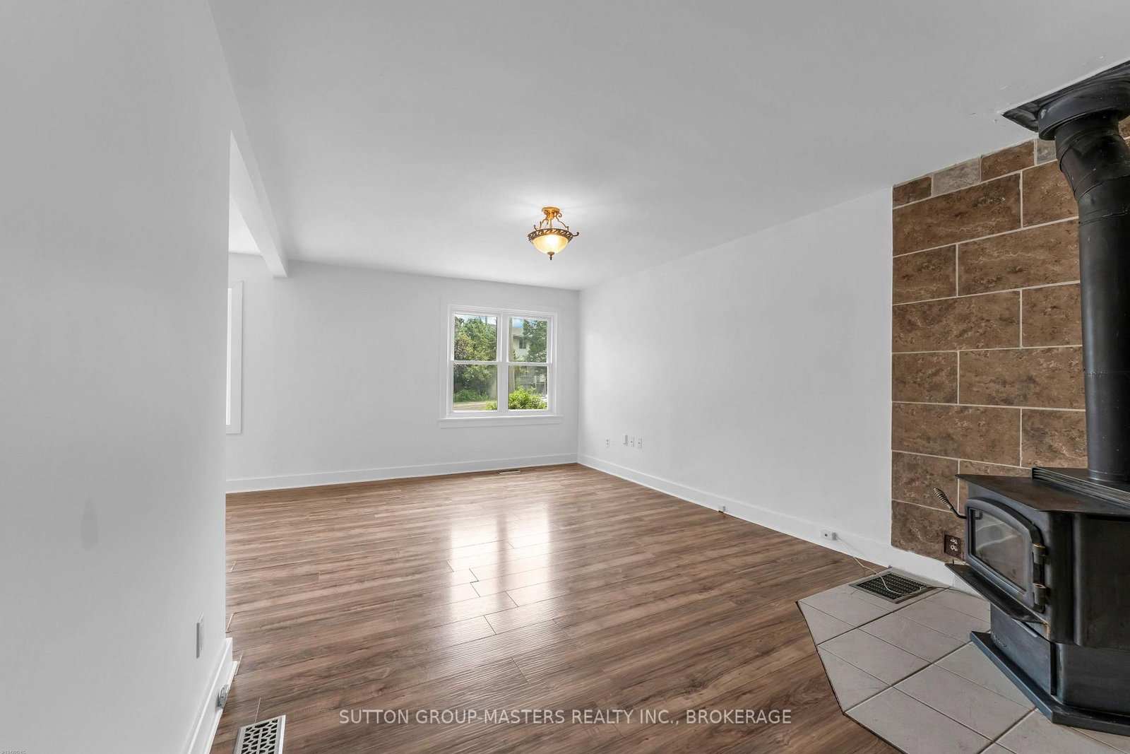1062 Montreal Street • Kingston, ON photo 10