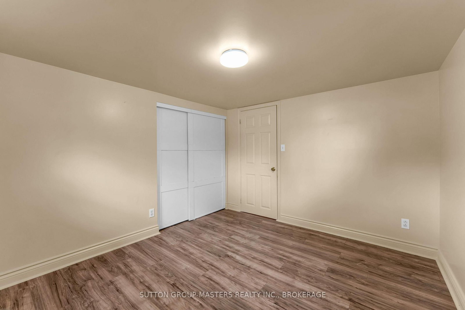 1062 Montreal Street • Kingston, ON photo 38