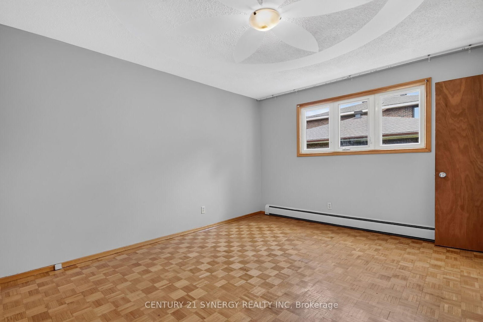 974 Greenbriar Avenue • Ottawa, ON photo 12