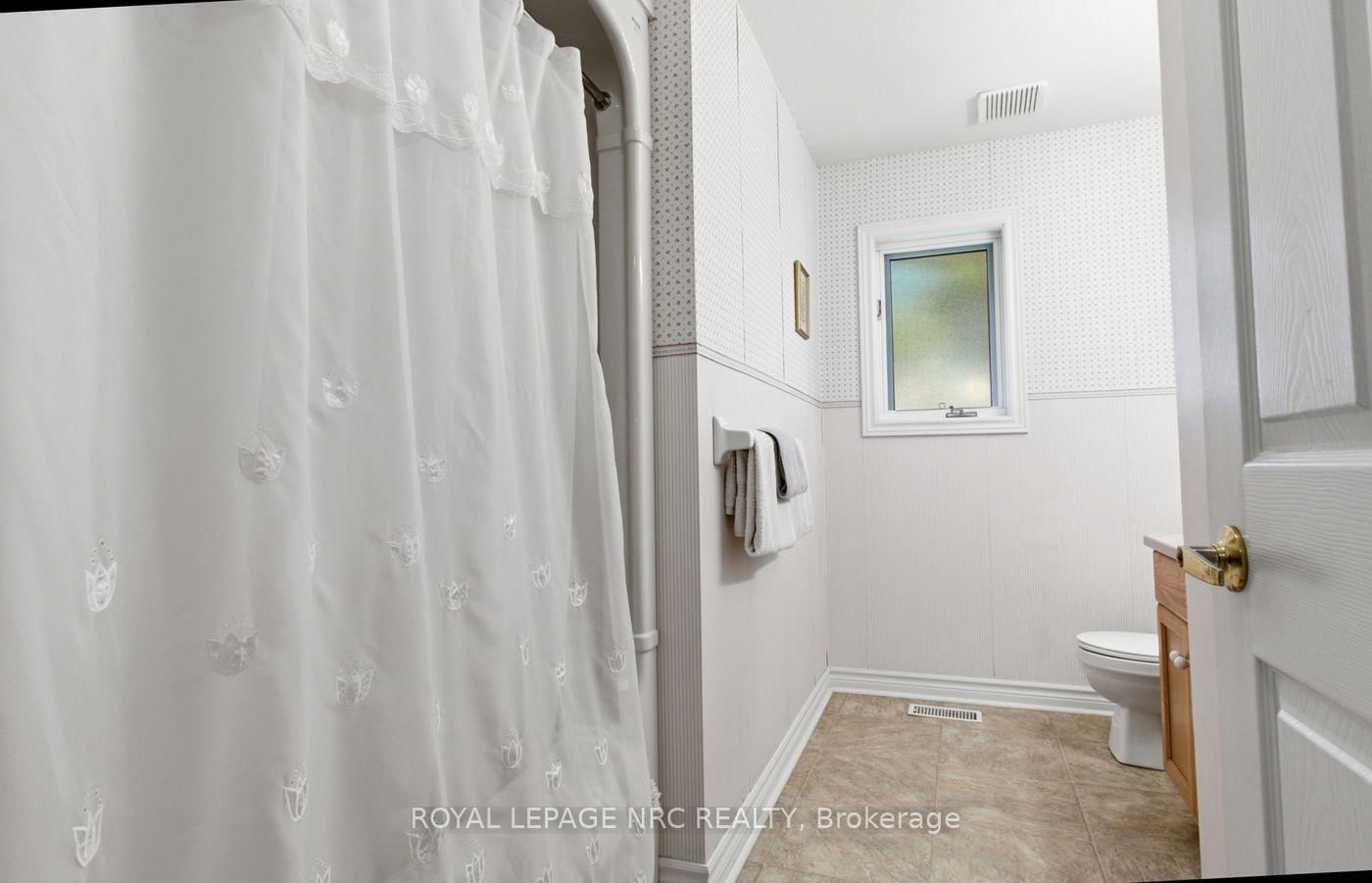 7690 Mount Carmel Boulevard • Niagara Falls, ON photo 29