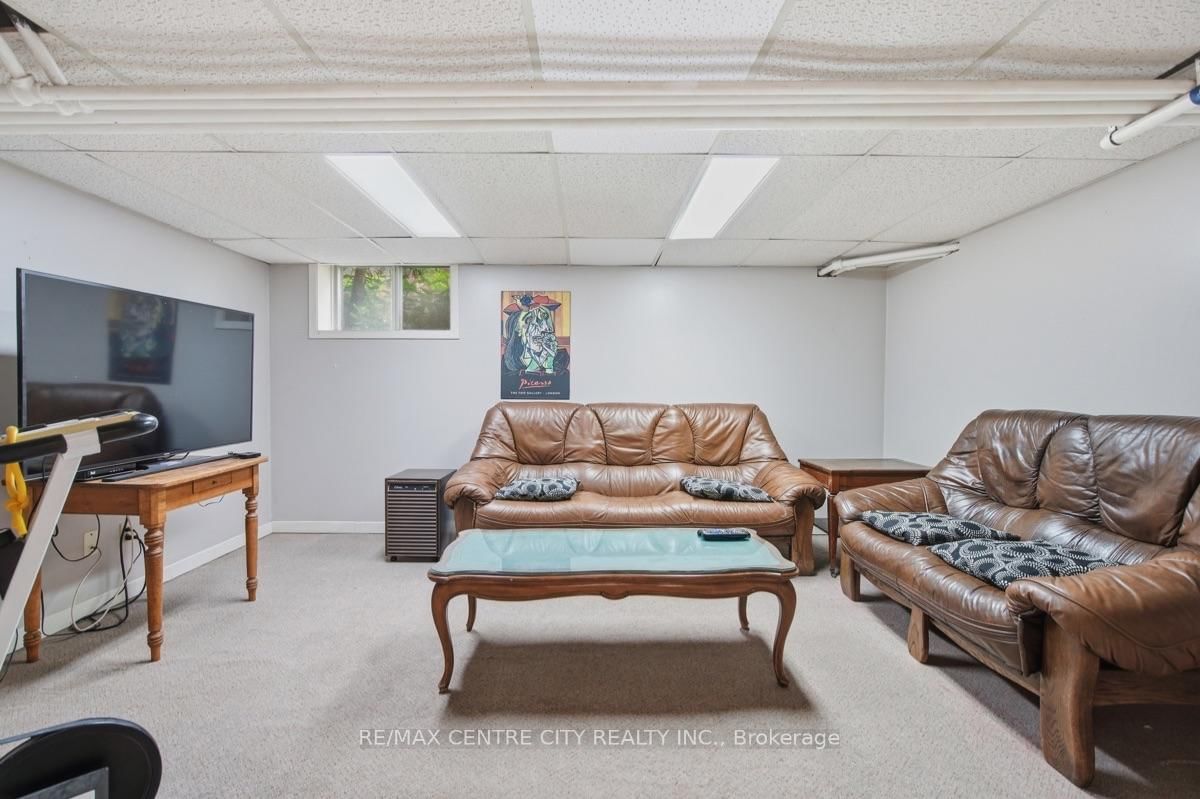 927 Richmond Street • London East, ON photo 39