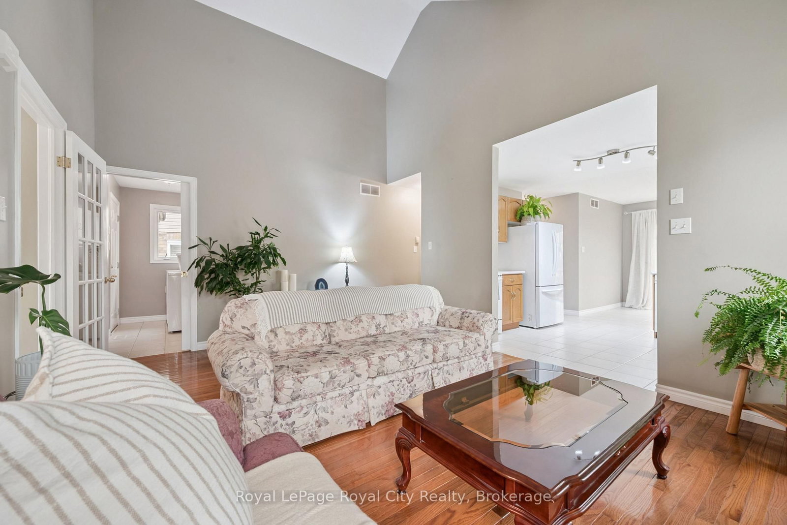 3 Marigold Drive • Guelph, ON photo 8