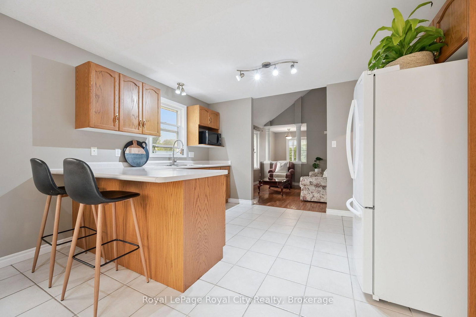 3 Marigold Drive • Guelph, ON photo 9