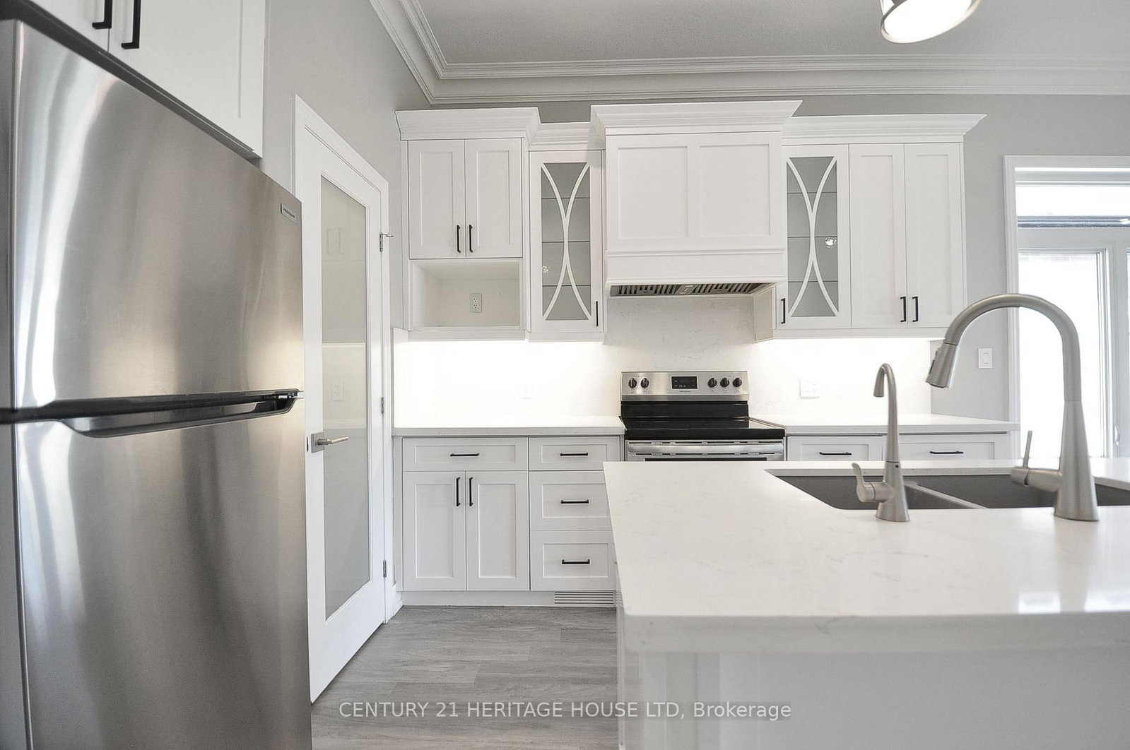 230 S Orr Street • Stratford, ON photo 9