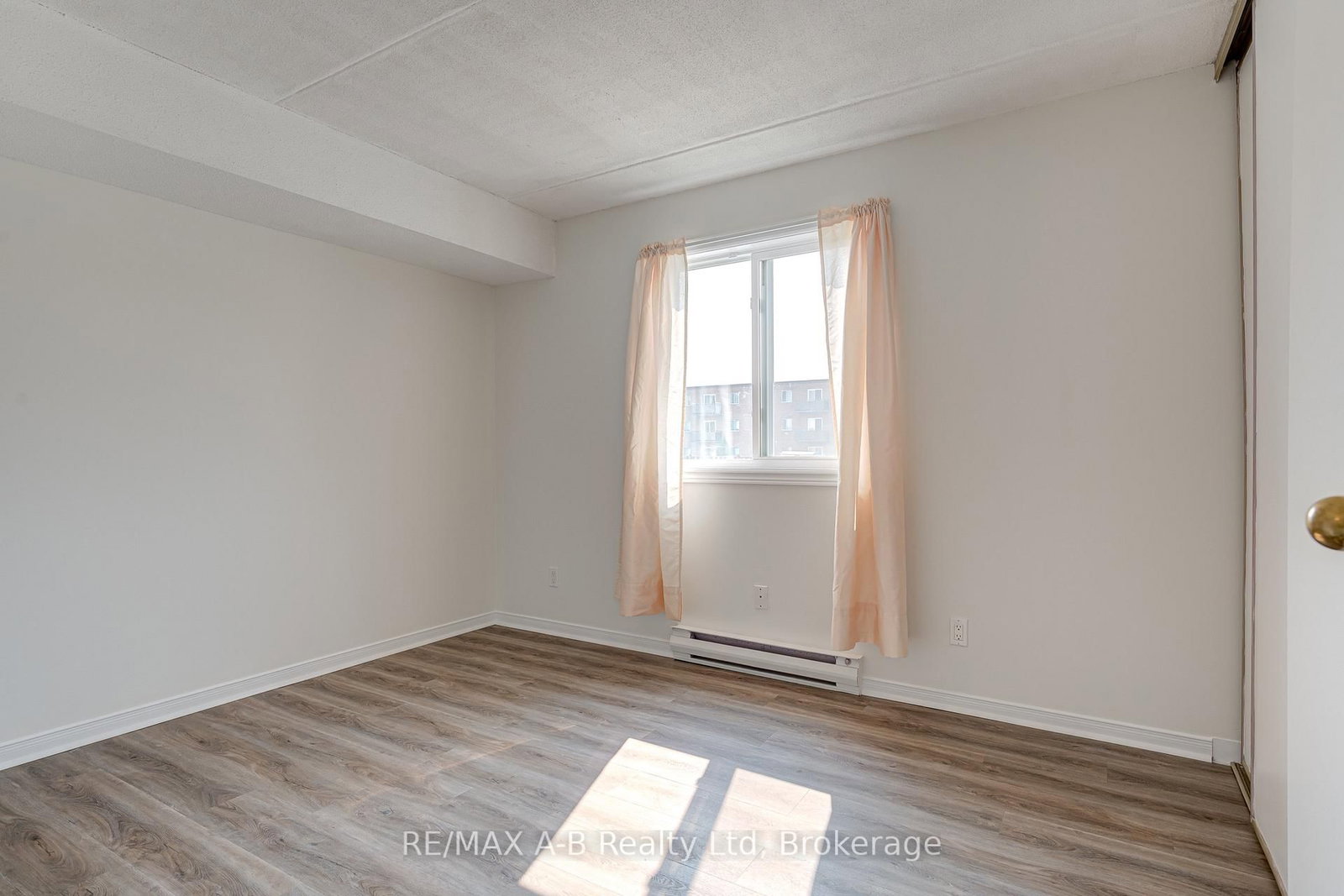 50 Campbell Court • #106 • Stratford, ON photo 19
