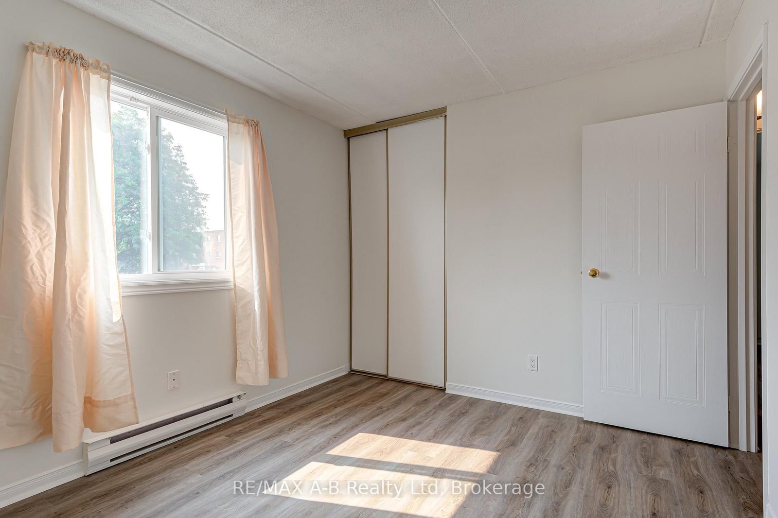 50 Campbell Court • #106 • Stratford, ON photo 20