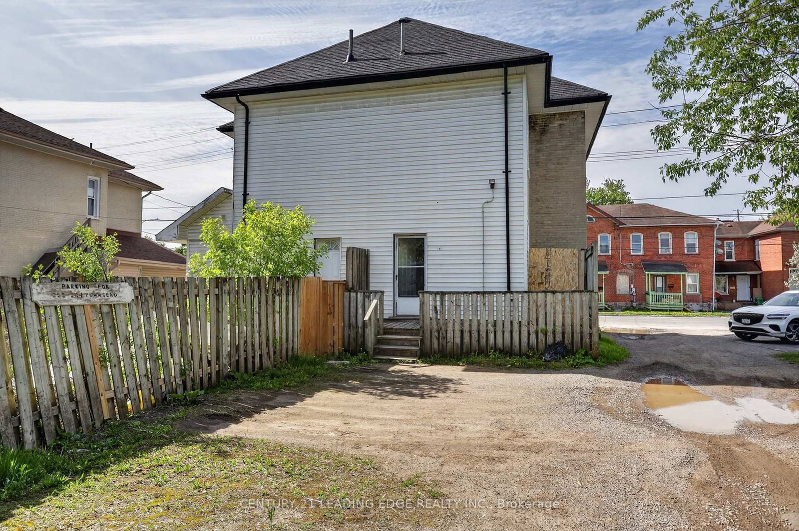 292-294 Townsend Street • Peterborough, ON photo 38