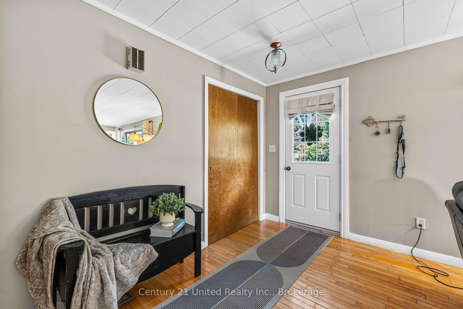 200 W Front Street • Trent Hills, ON photo 3