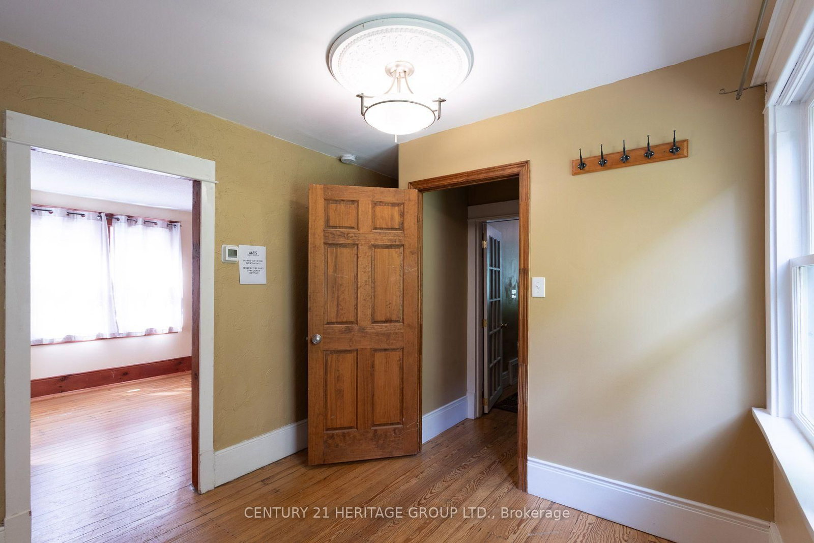 32 Rousseaux Street • Hamilton, ON photo 12