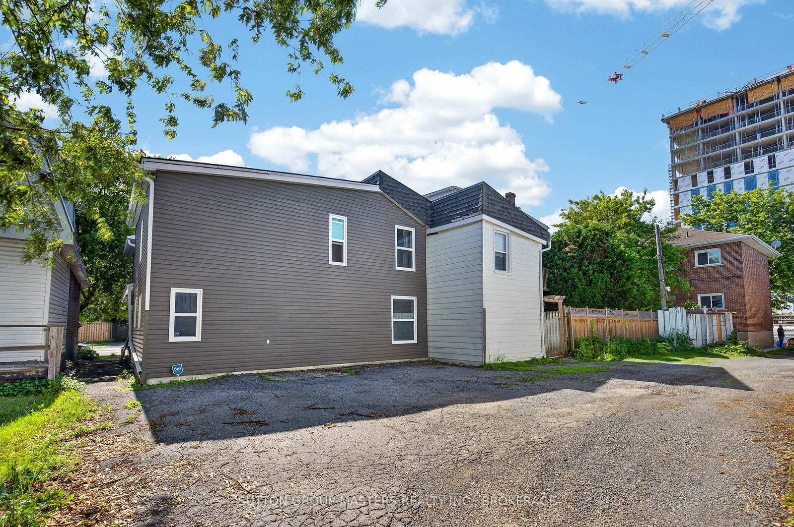 380 Barrie Street • Kingston, ON photo 28
