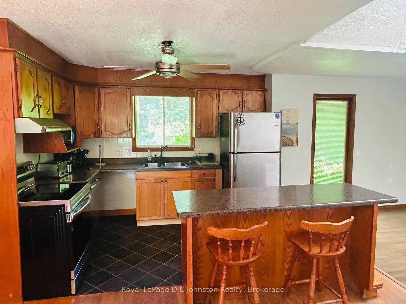 300 Carlisle Street • Saugeen Shores, ON photo 1