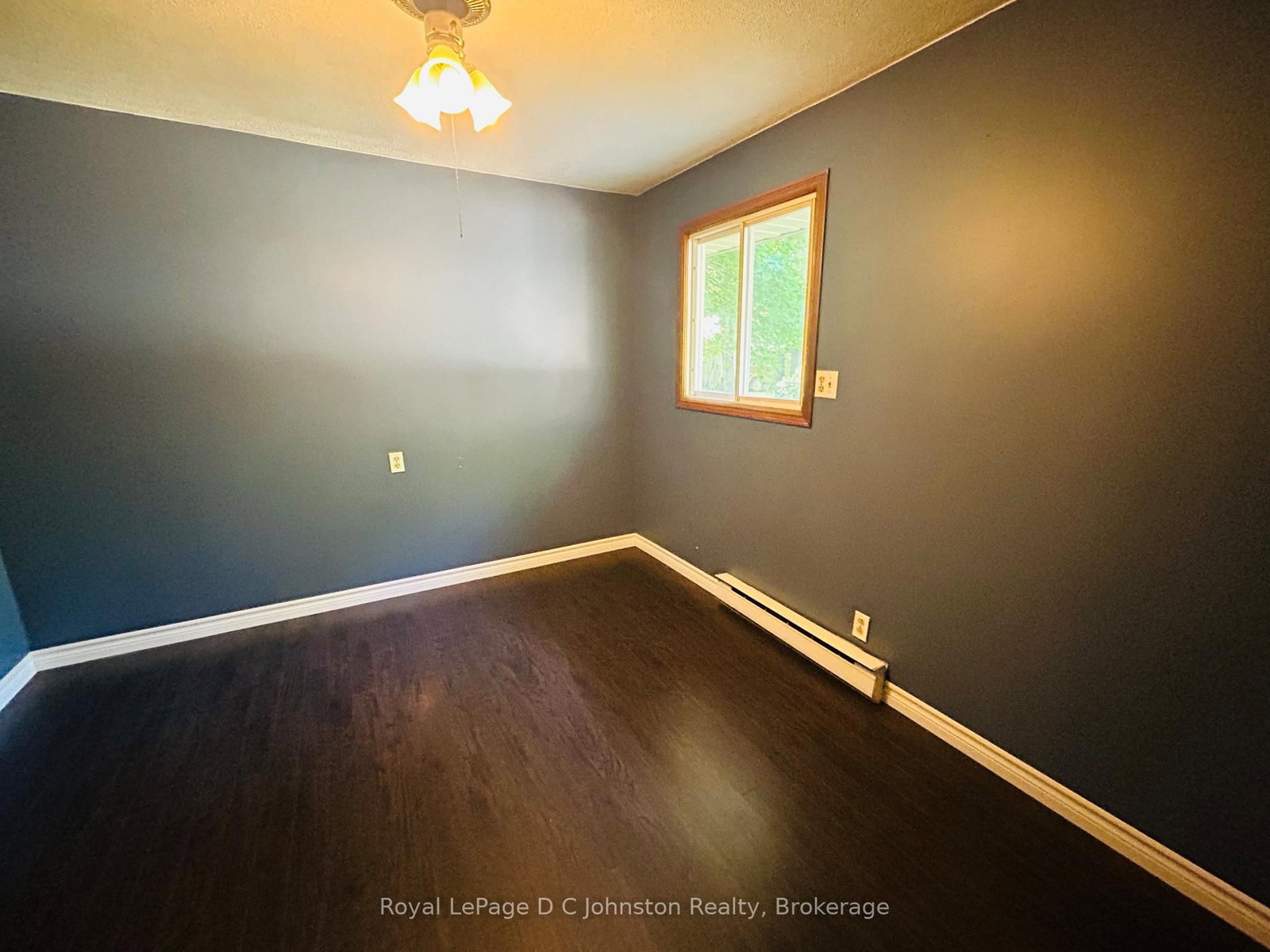300 Carlisle Street • Saugeen Shores, ON photo 13