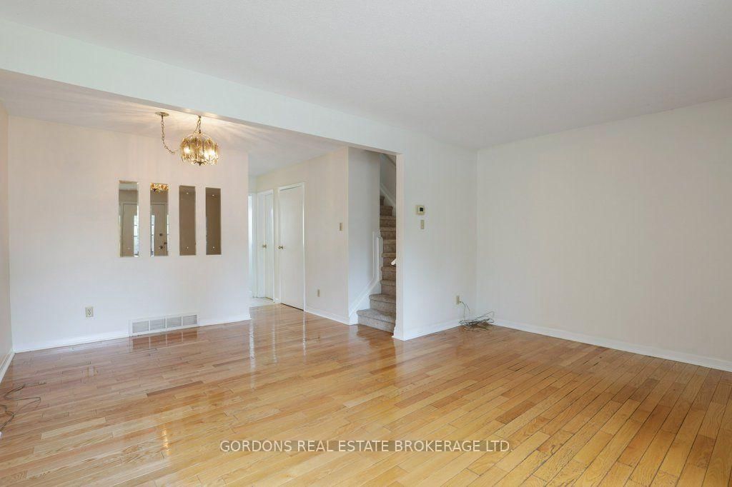 3322 Uplands Drive • #53 • Ottawa, ON photo 26