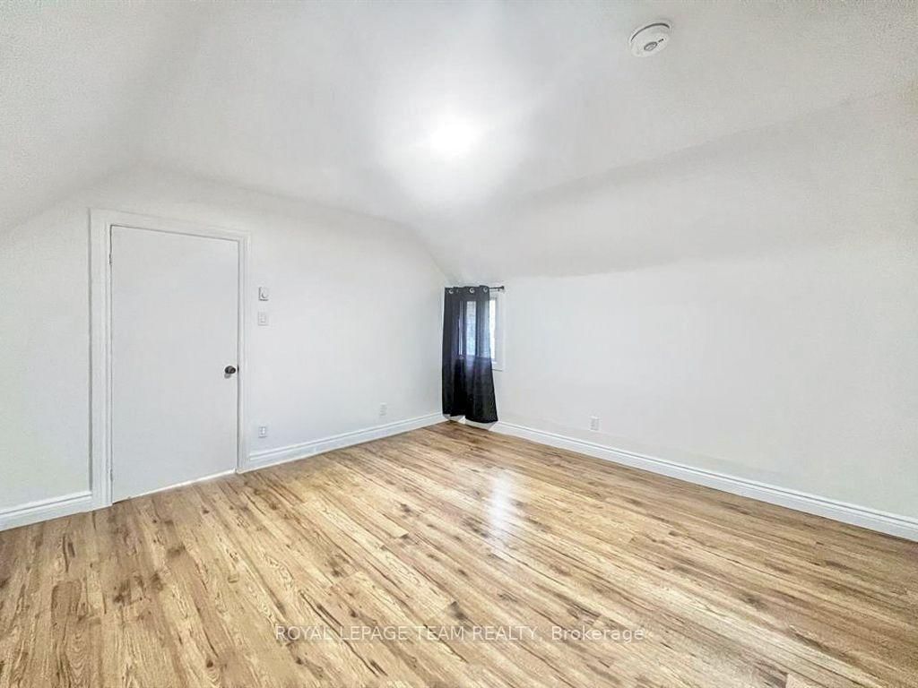 67 Queen Mary Street • #-B • Ottawa, ON photo 13