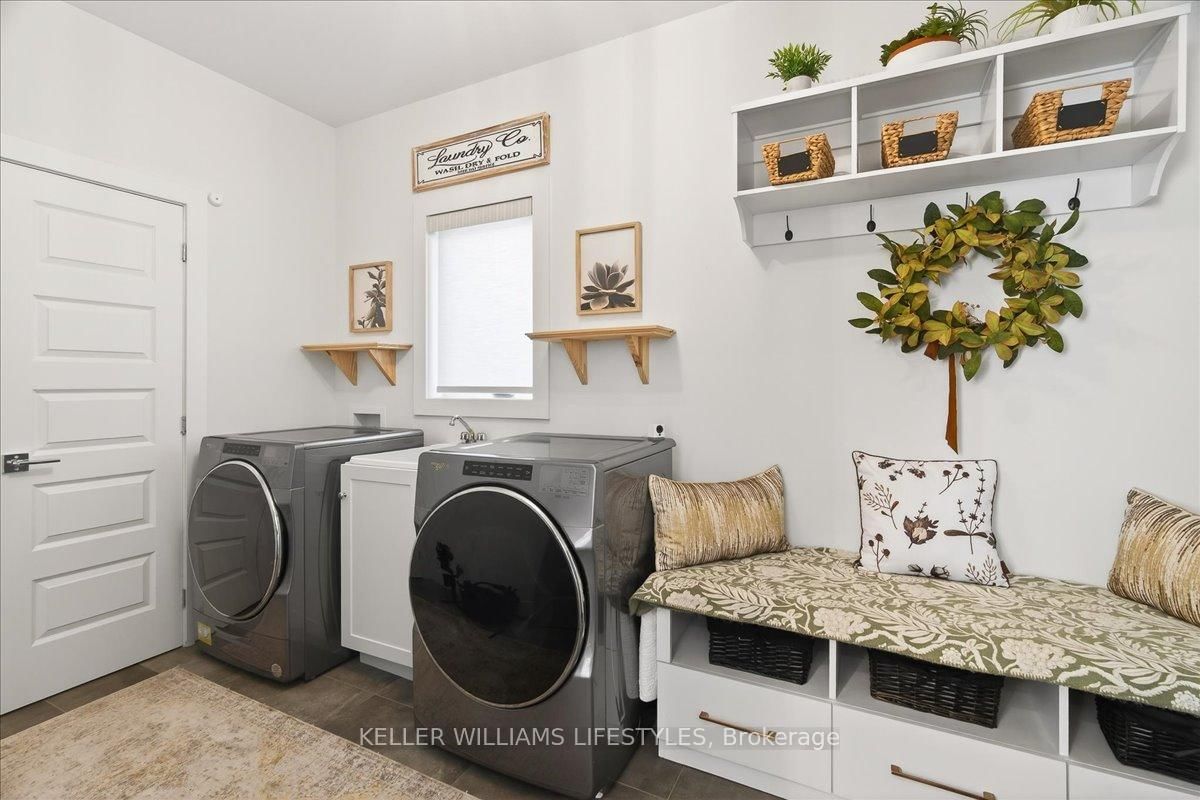 21 Locky Lane • Middlesex Centre, ON photo 20