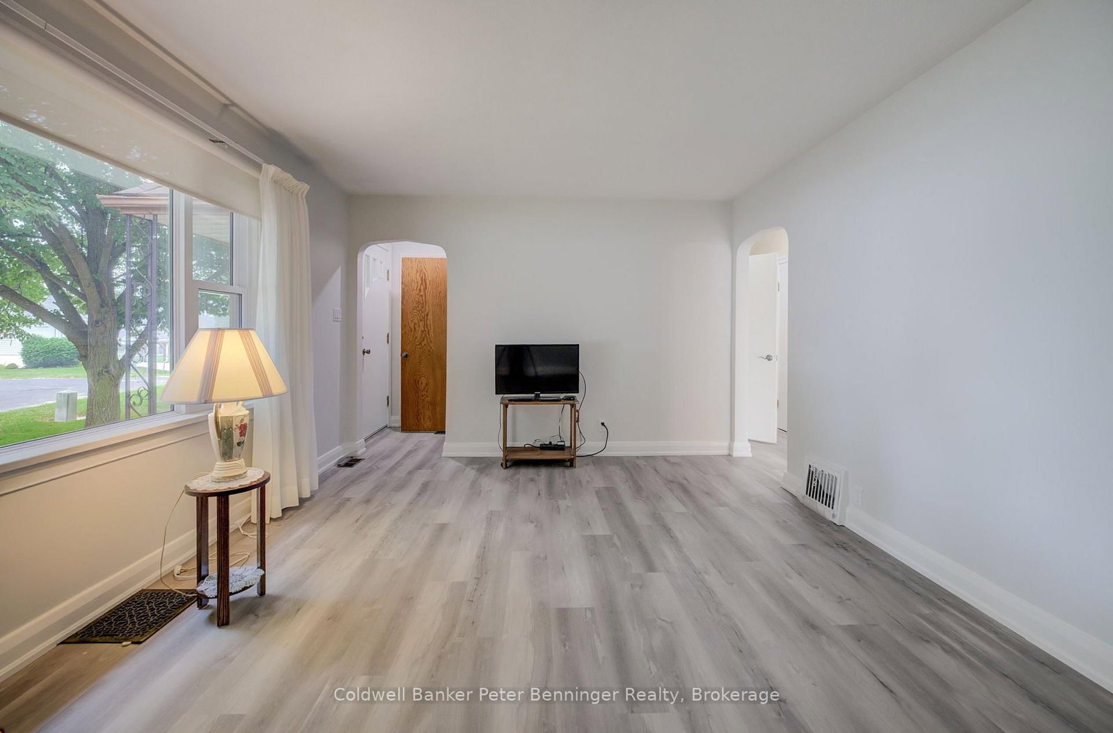 280 6th Street A • Hanover, ON photo 12
