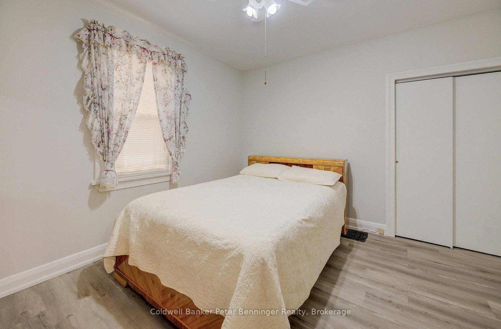 280 6th Street A • Hanover, ON photo 16