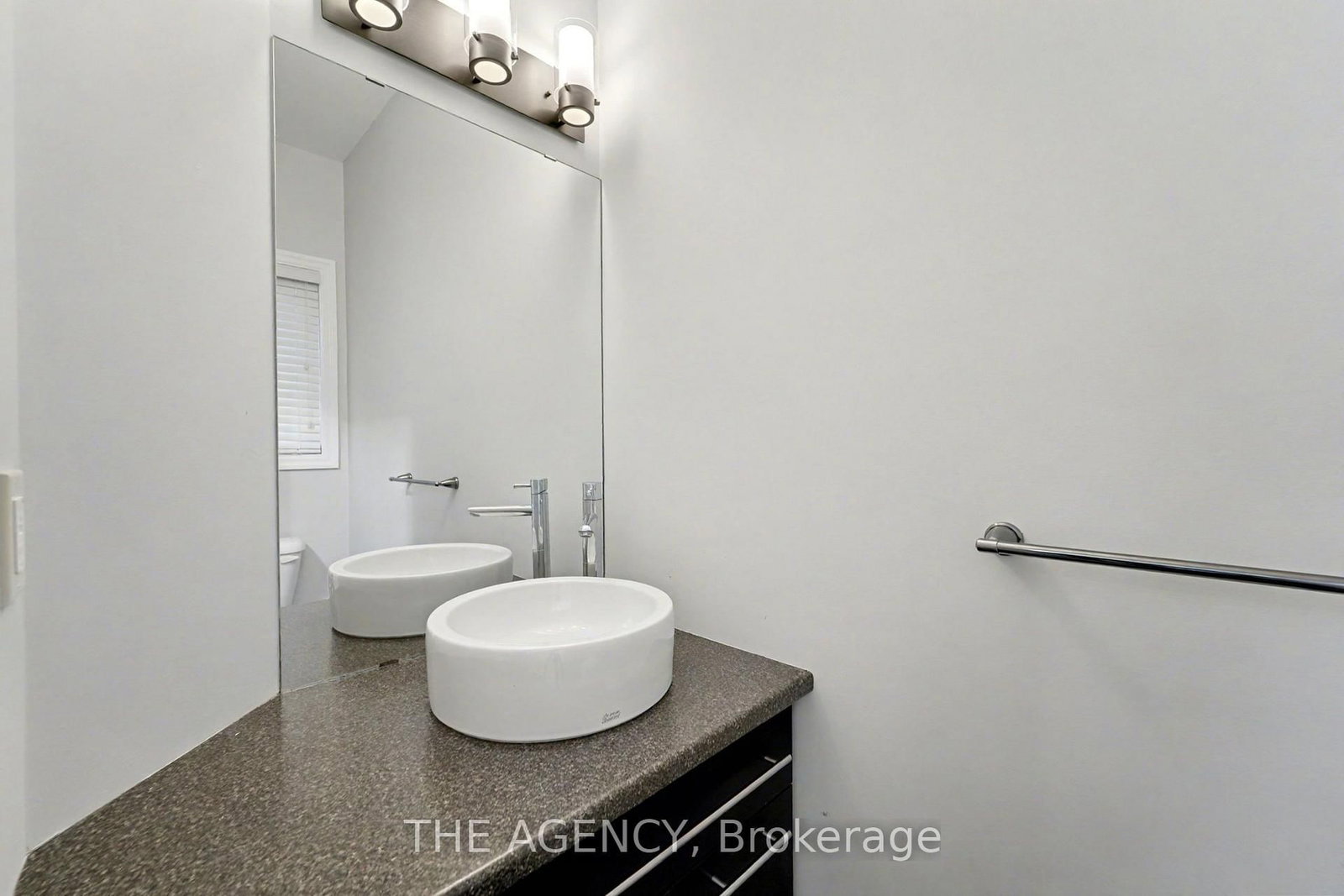 112 N Centre Road • #59 • London North, ON photo 6