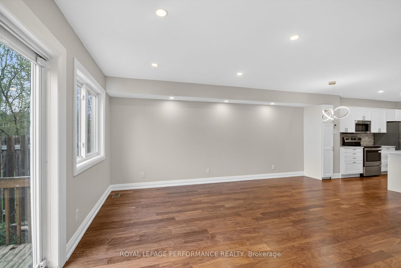 34 Dignard Street • Russell, ON photo 12