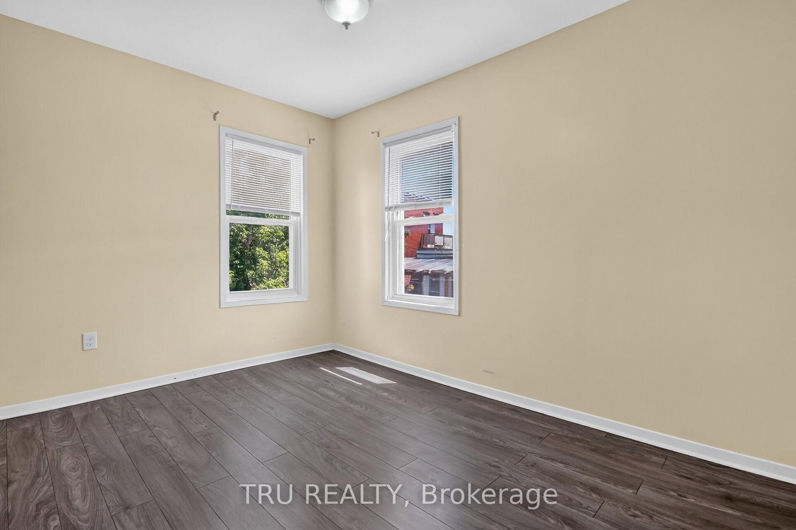 45 N Bell Street • Ottawa, ON photo 43