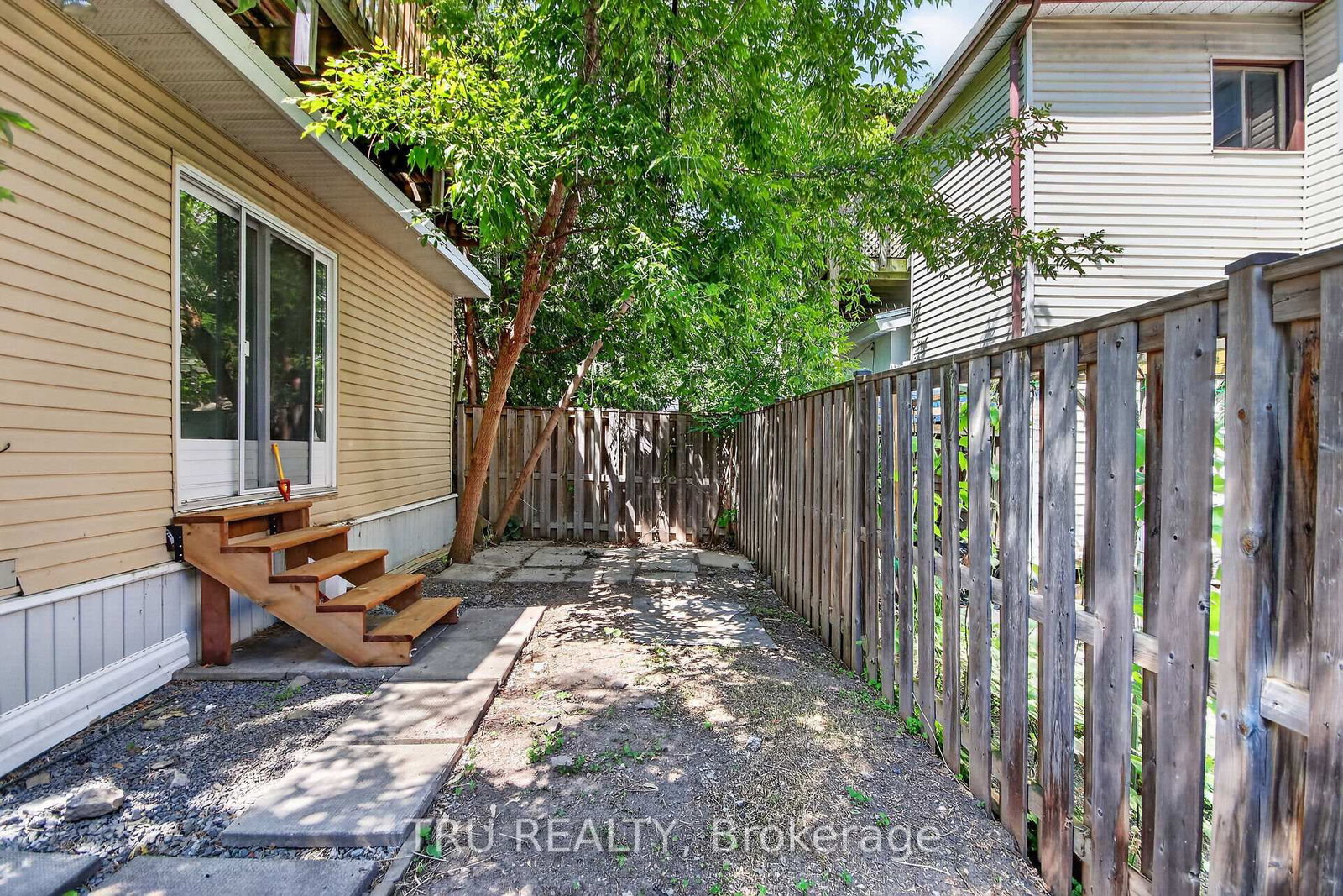 45 N Bell Street • Ottawa, ON photo 45