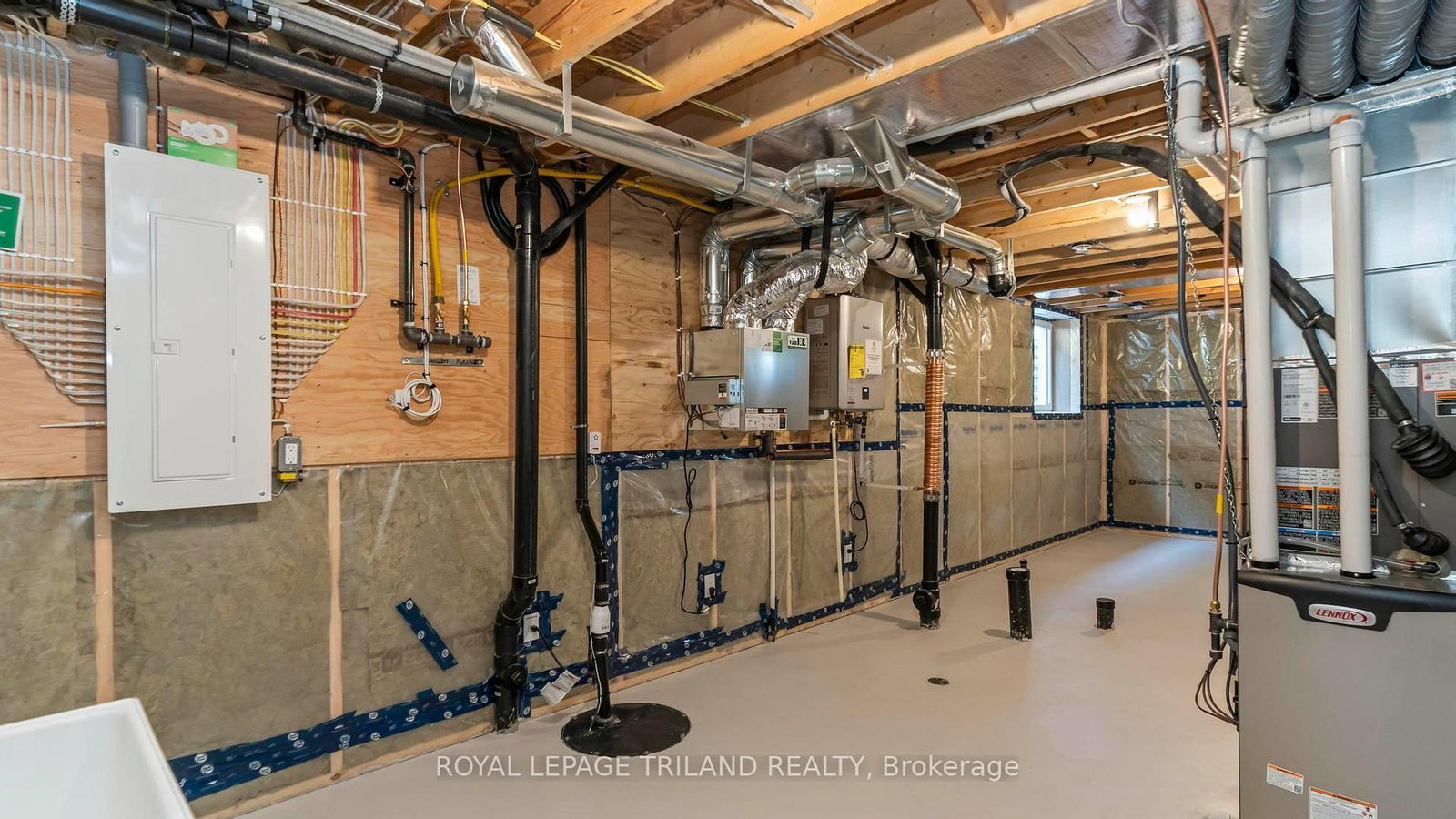45 HARROW Lane • St. Thomas, ON photo 18