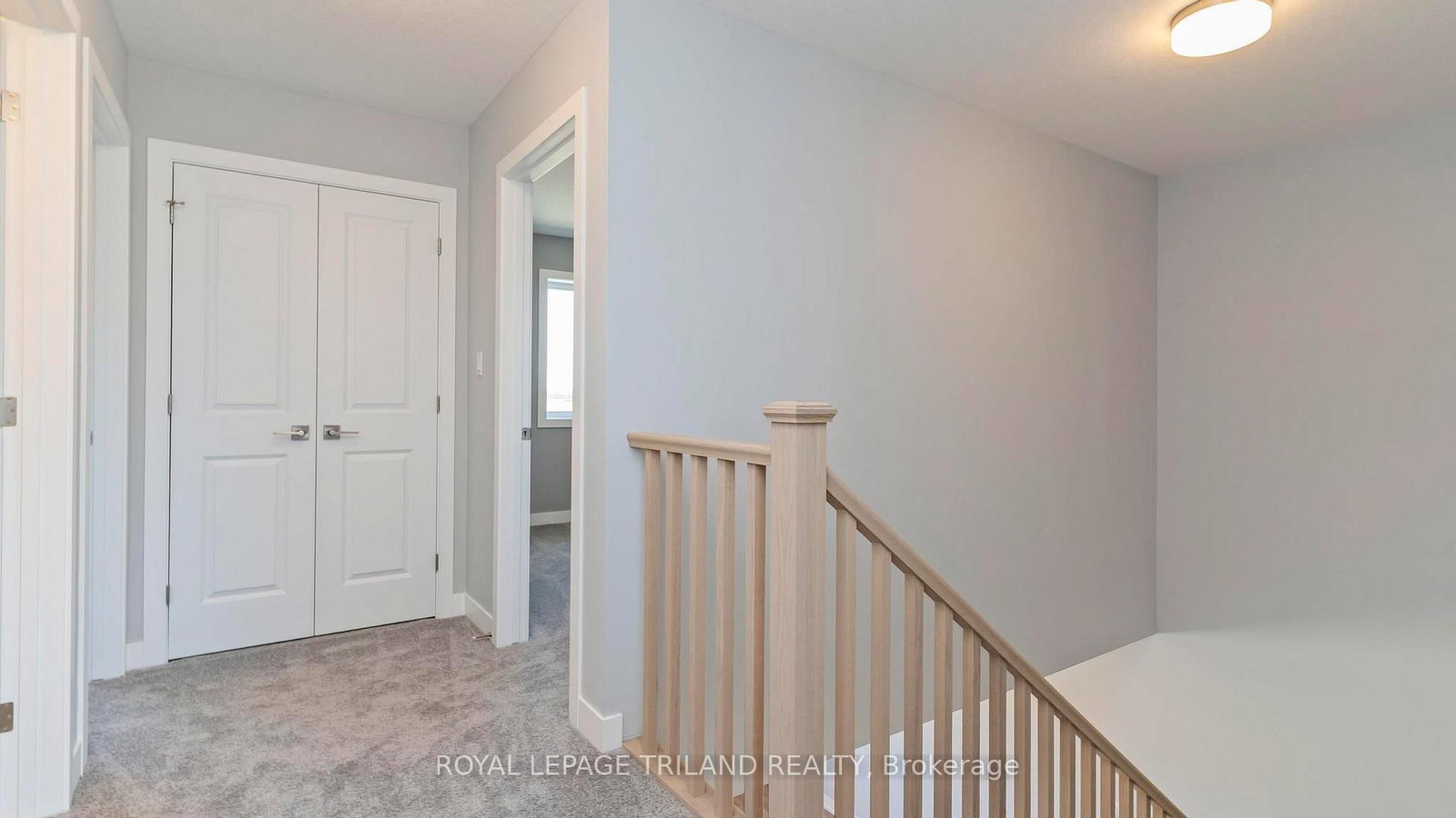 45 HARROW Lane • St. Thomas, ON photo 8