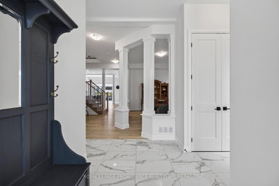 811 Riverview Way • Kingston, ON photo 6